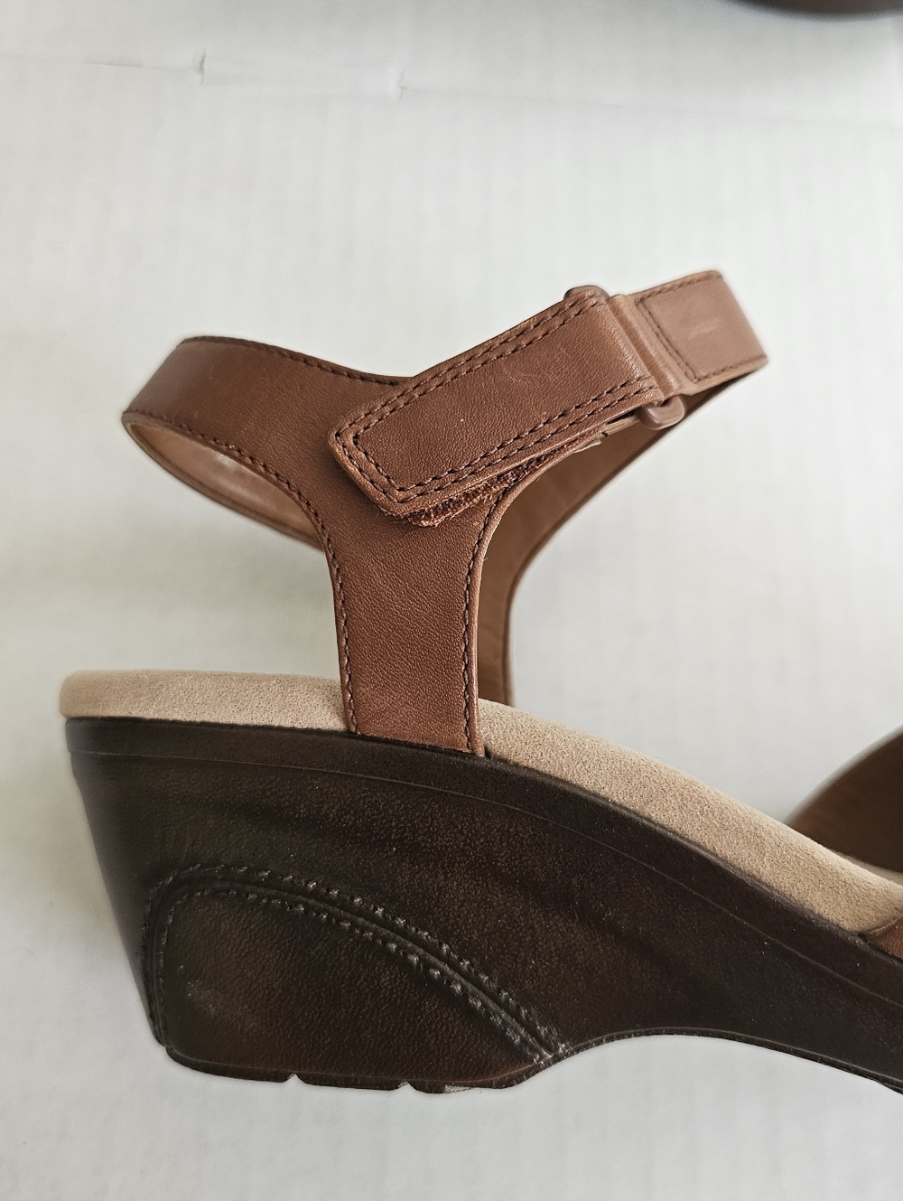 Collection By Clarks Lynette Wedge Sandals Size 9 Mahogany Brown Ankle Strap - Picture 6 of 12